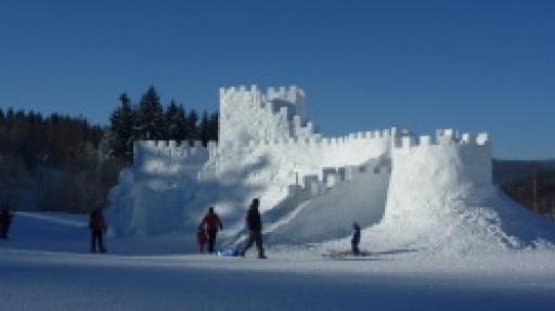 Harrachstein Snow Castle Being Built in Harrachov!!!