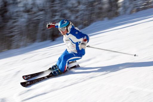 Downhill skiing in Harrachov